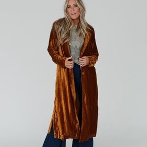 NWT Three Bird Nest City Walks Velvet Duster Coat in Camel Size S